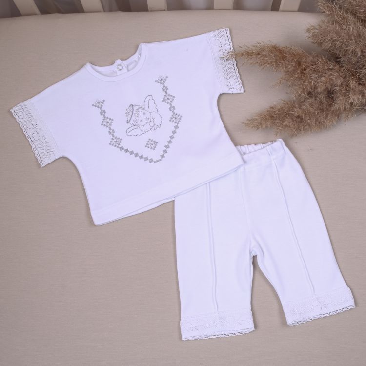 Літній трикотажний хрестильний костюм для хлопчика Маленький Янгол білий з срібною вишивкою і натуральним мереживом