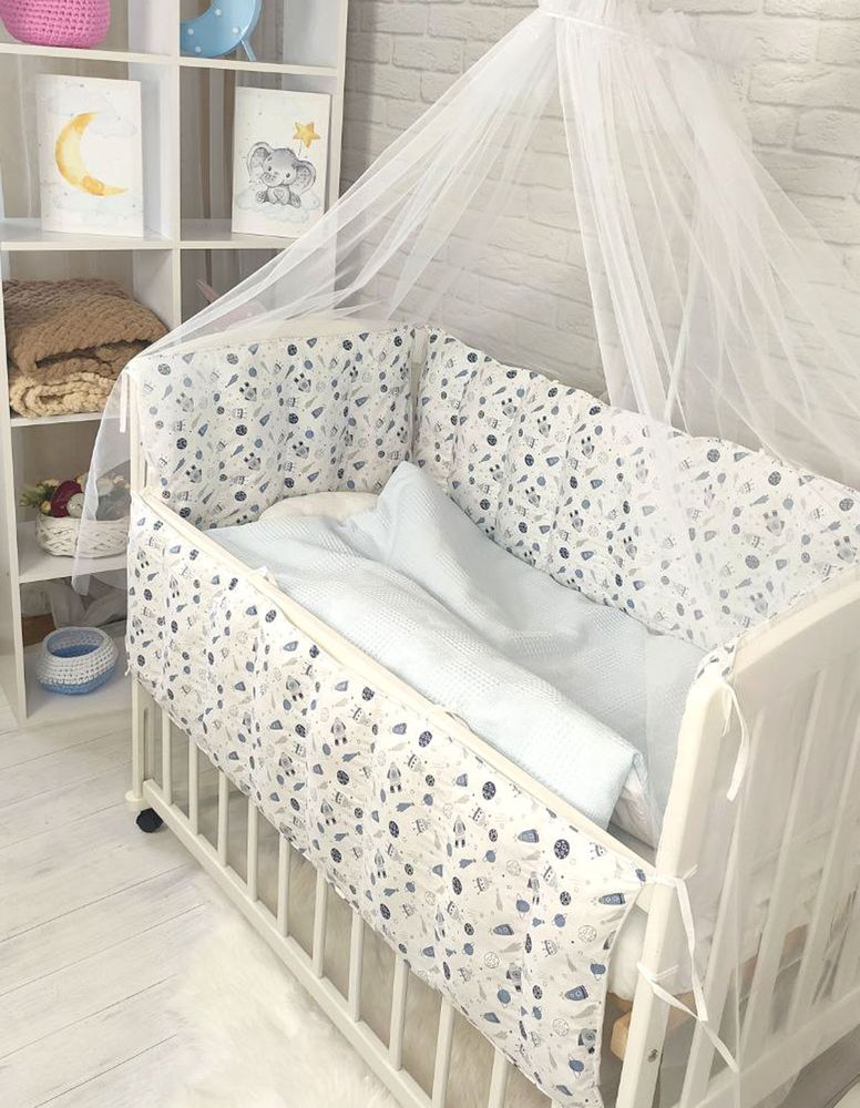 Комплект в ліжечко для новонародженого Космо