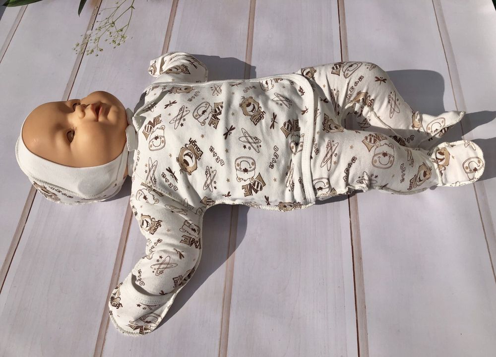 Фото Теплый комплект LAUGH BEAR в роддом для новорожденного три предмета, купить по лучшей цене 149 грн