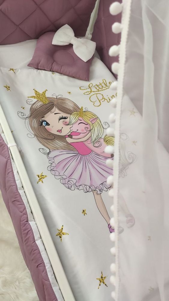 Дитячий постільний комплект у ліжечко з бортиками Princess, с балдахіном
