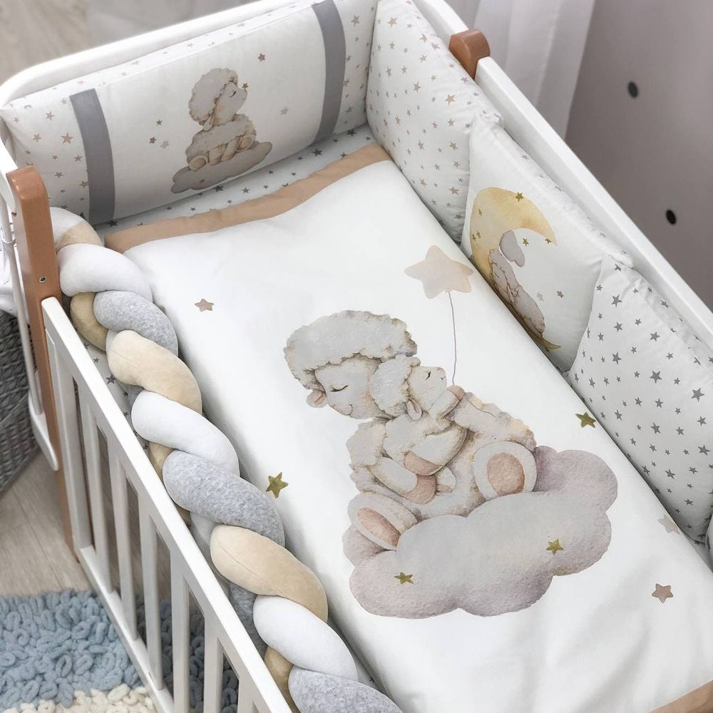 Комплект в кроватку для новорожденных с бортиками Барашки, с балдахином