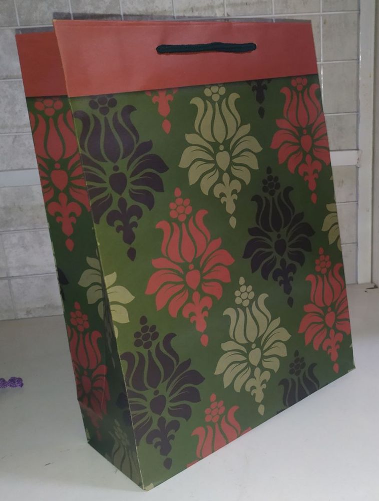 Новорічний паперовий подарунковий пакет Зимовий візерунок 33,5х25х9 см