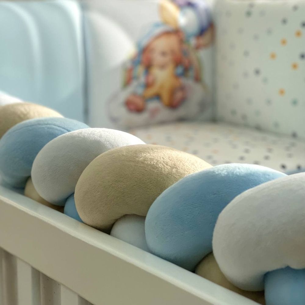 Постель новорожденным с бортиками Мишки голубые, с балдахином