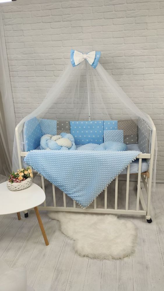 Комплект в детскую кроватку с балдахином Звездочки голубой, с балдахином