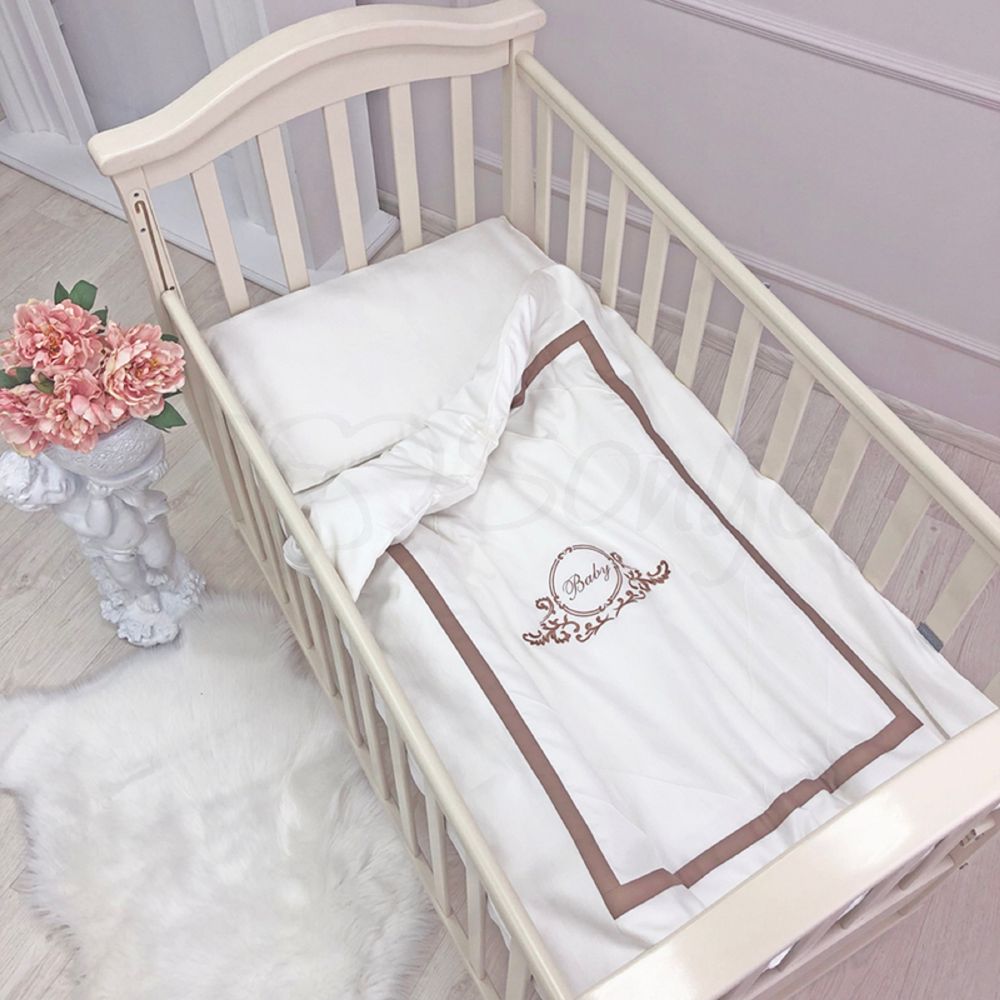 Сатиновый сменный комплект постельного белья в кроватку 120х60 для новорожденного Belissimo chocolate