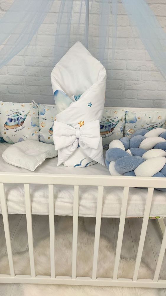 Детский постельный комплект в кроватку для новорожденных с балдахином Вертолеты