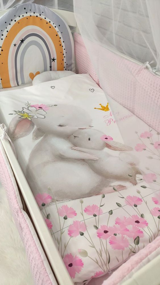 Комплект в детскую кроватку с балдахином Зайка розовый, с балдахином