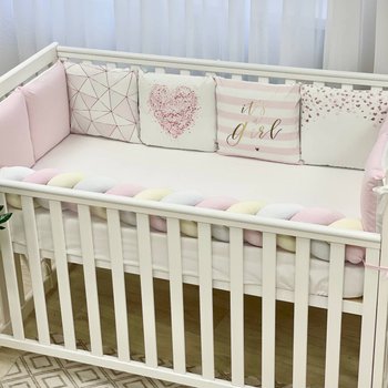 Захисні борти в ліжечко новонародженим на 4 сторони подушки + коса Geometry pink
