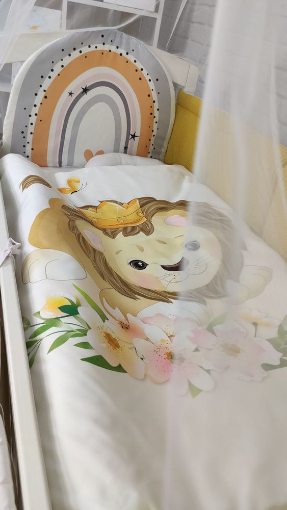 Комплект в дитяче ліжечко з балдахіном Левеня, с балдахіном