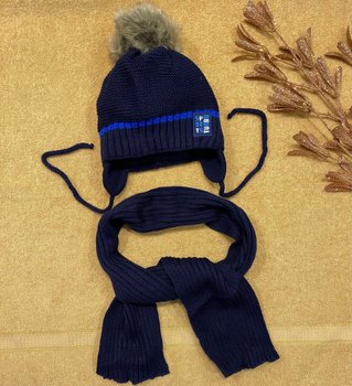Зимова дитяча шапка в'язана + шарф Sports Turbo темно - синя купити