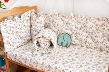 Сатиновий спальний набір в ліжечко для новонародженого
