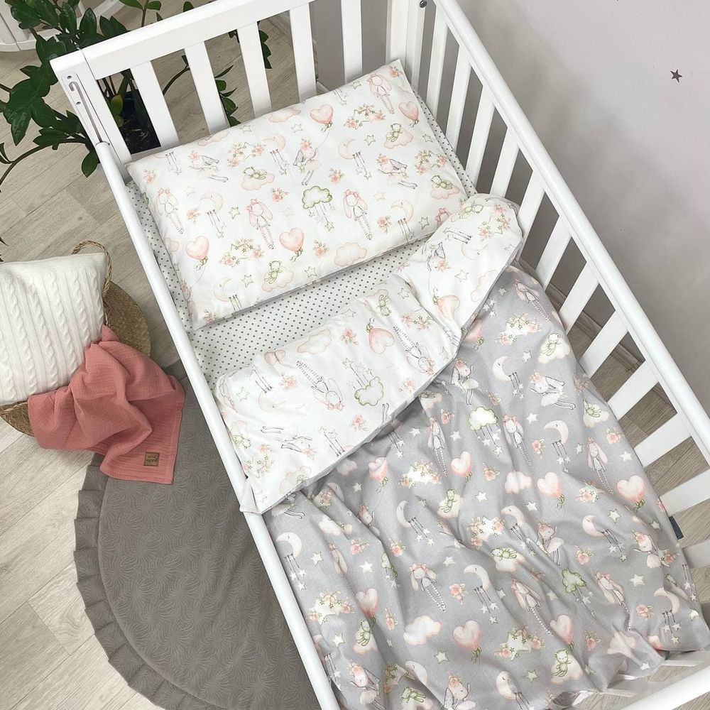 Сменный постельный комплект в кроватку для новорожденных Воздушная Зайка фото, цена, описание