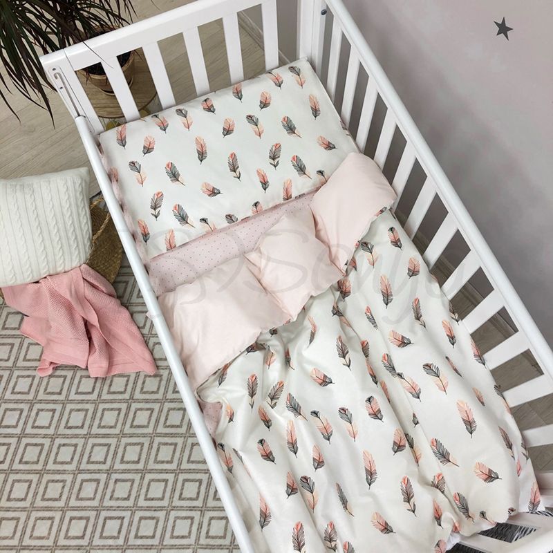 Сменный постельный комплект в кроватку для новорожденных Перо пудра фото, цена, описание