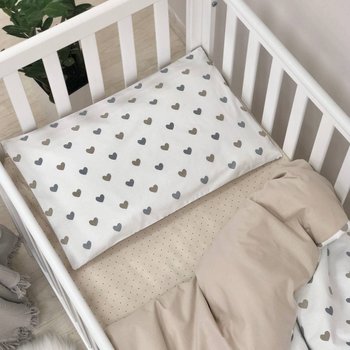 Змінний комплект постільної білизни у ліжечко для новонароджених Сіро-бежеві серця (підковдра, наволочка, простирадло)