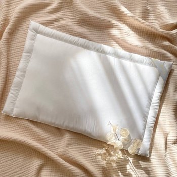 Подушка для новорожденных 0 - 12 месяцев 40 х 60 см плоская, Белый, Всесезонное, Подушка