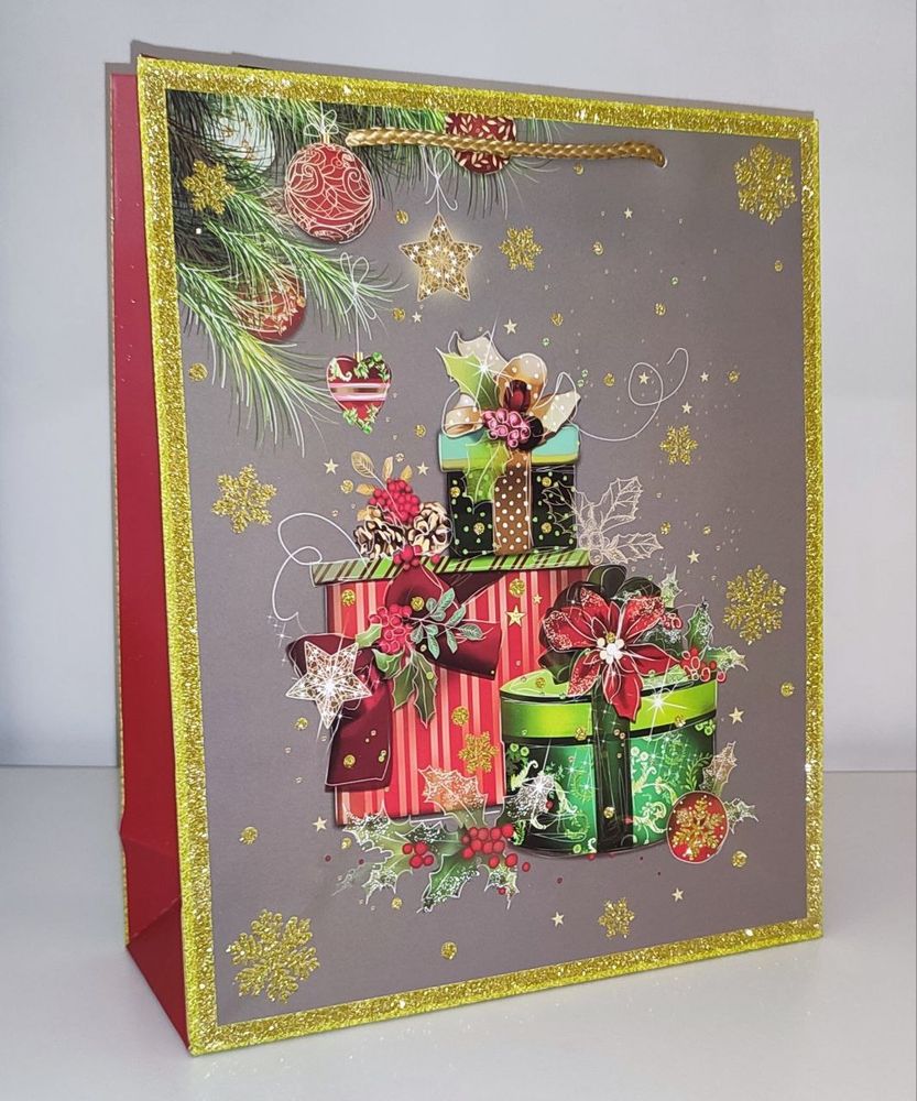 Картонний новорічний подарунковий пакет 23х18х8 см з Гліттером, Маленькі, Новорічний