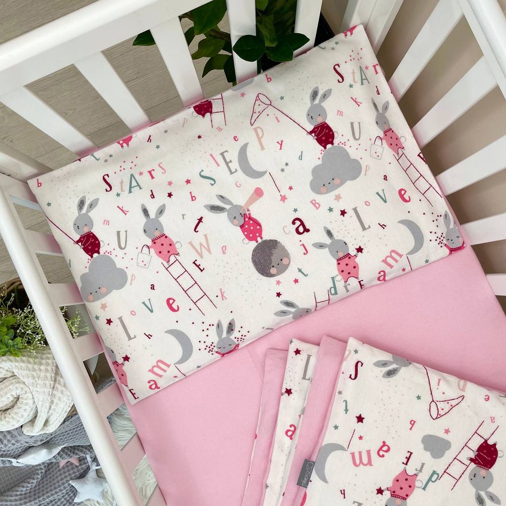 Фланелевое сменное постельное белье для новорожденных Hares on a pink ladder фото, цена, описание