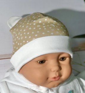 Шапочка трикотажна з вушками Бежеві Зірочки, обхват голови 46 см, Інтерлок, Шапочки без зав'язок