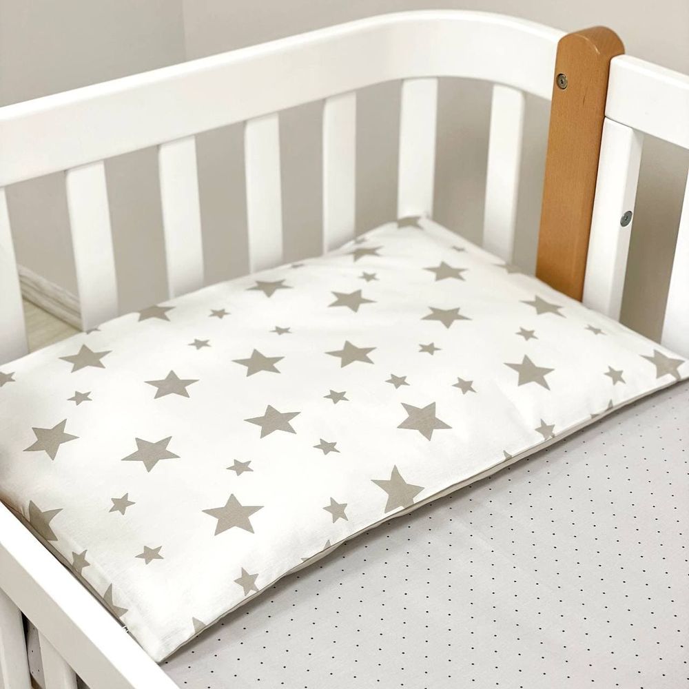 Сменный постельный комплект в кроватку для новорожденных stars beige фото, цена, описание