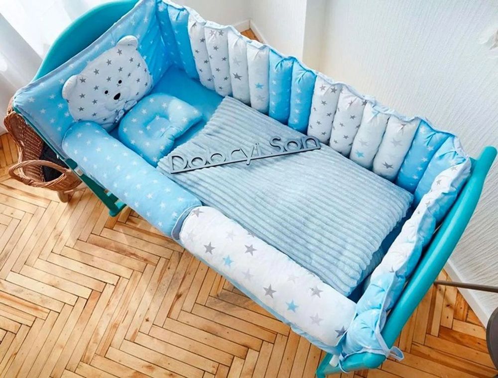 Спальный набор в кроватку для новорожденного ДС Мишка голубой, без балдахина
