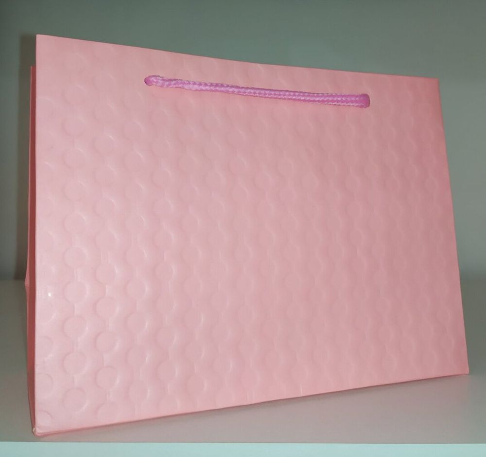 Однотонный бумажный пакет 15х20х9 розовий