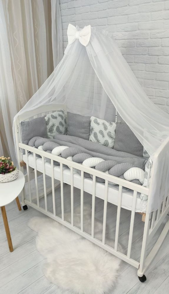 Спальный комплект в кроватку для новорожденных с балдахином и бортиками Вязка Пике Перешко серый