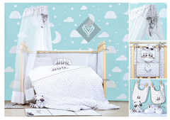 Постельный набор для новорожденных Кроха Енот 16 предметов в подарочной упаковке