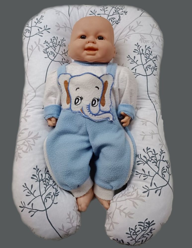 Кокон - подушка ортопедичний для новонароджених Лежанка