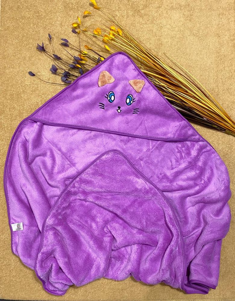 Дитячий рушник з куточком капюшоном Кошеня фіолетове купити в Україні