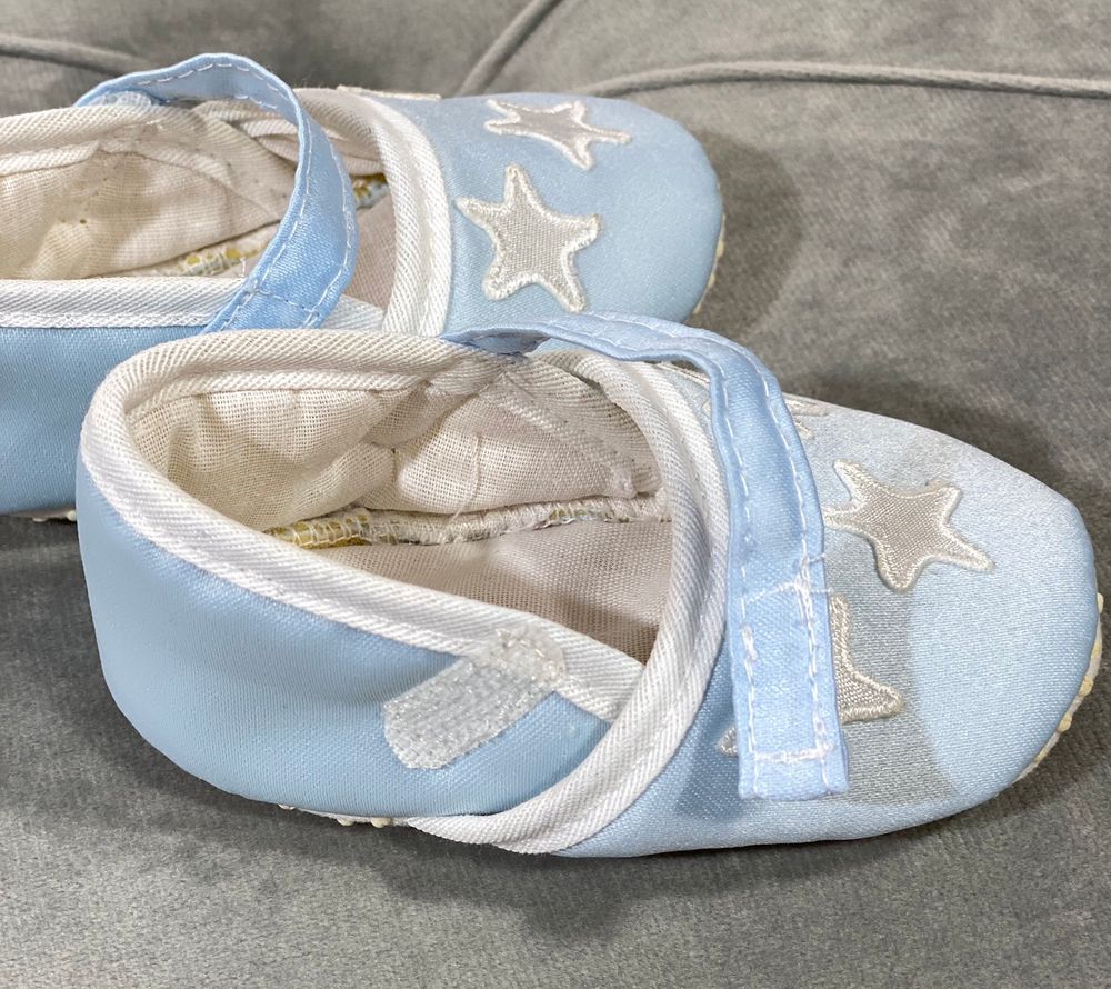 Нарядные пинетки-туфельки Первые шажочки со звездочками, Длина стопы 10 см, Текстиль