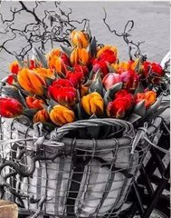 Картина стразами по номерам на подрамнику Тюльпаны в корзине