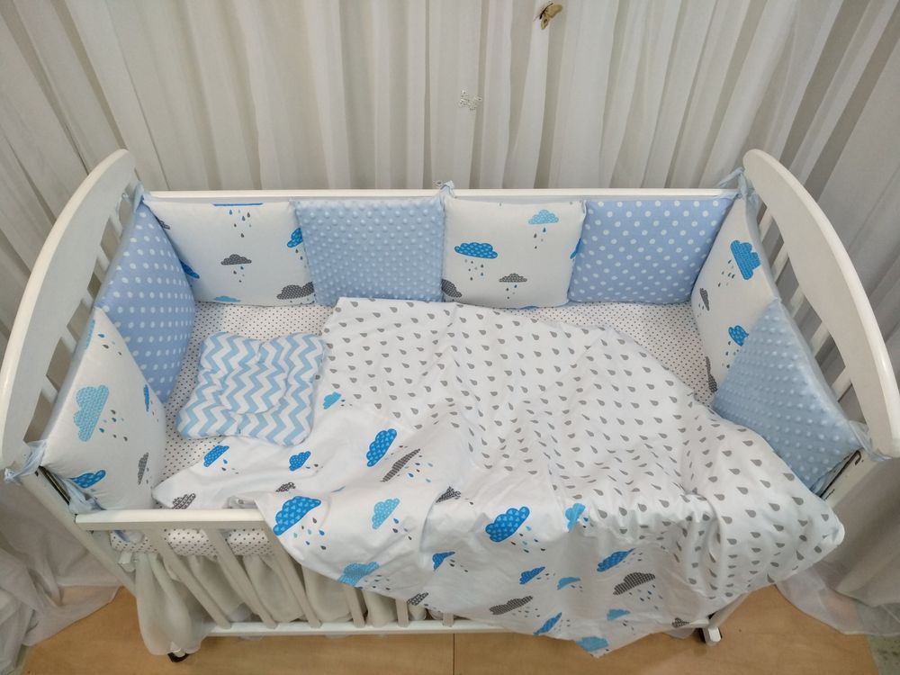 Комплект в кроватку Ekobaby Облако голубое с плюшевыми вставками, без балдахина
