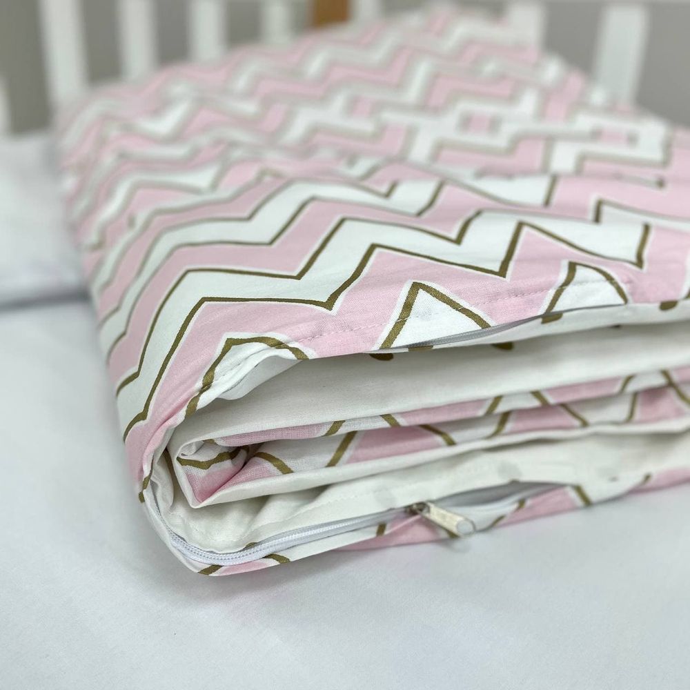 Змінний постільний комплект у ліжечко для новонароджених рожевий зигзаг фото, ціна, опис