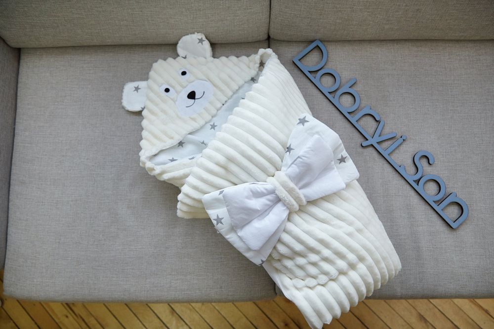 Плюшевый конверт одеяло с капюшоном Медвежонок молочный страйпс + бязь