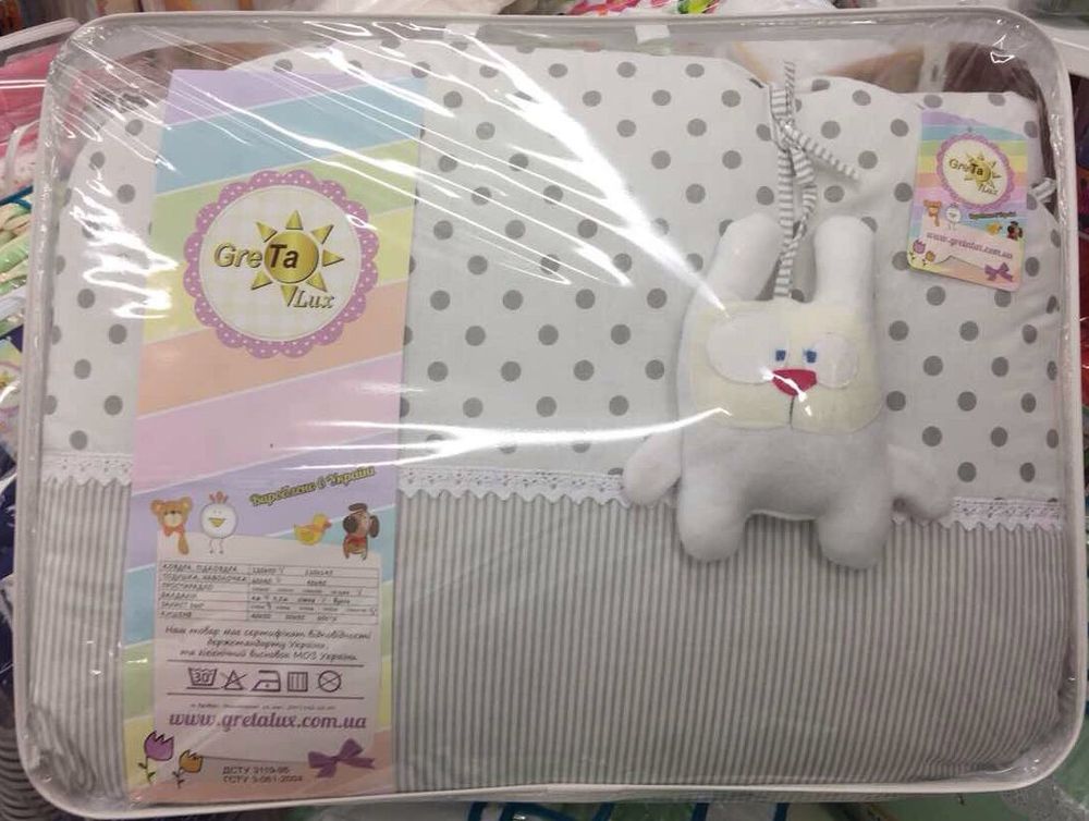 Постільний набір в ліжечко для новонародженого Кролик від ТМ Greta lux 7 предметів, без балдахіна