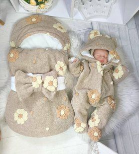 Теплий комплект на виписку новонароджених Квітка Шерпа бежевий, 0-4 місяці, Штучна вовна