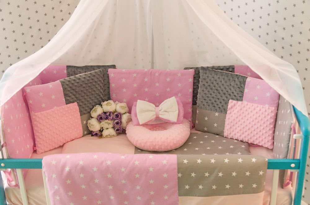 Набор в кроватку для новорожденных Эко3 Звезды розовые, без балдахина