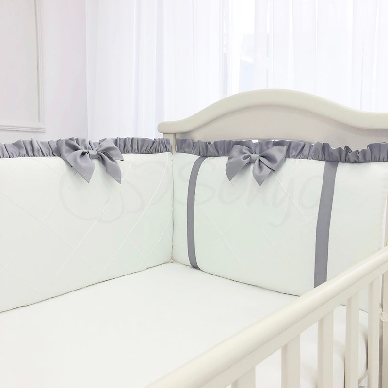 Сатиновое постельное белье с бортиками для новорожденных Beautiful серый, без балдахина