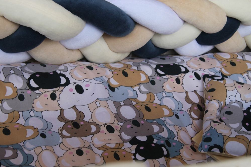 Спальный комплект КОАЛЫ для новорожденных бортики Коса + 8 подушек