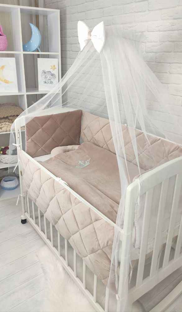 Велюровый постельный комплект в кроватку новорожденным Велюрчик, с балдахином