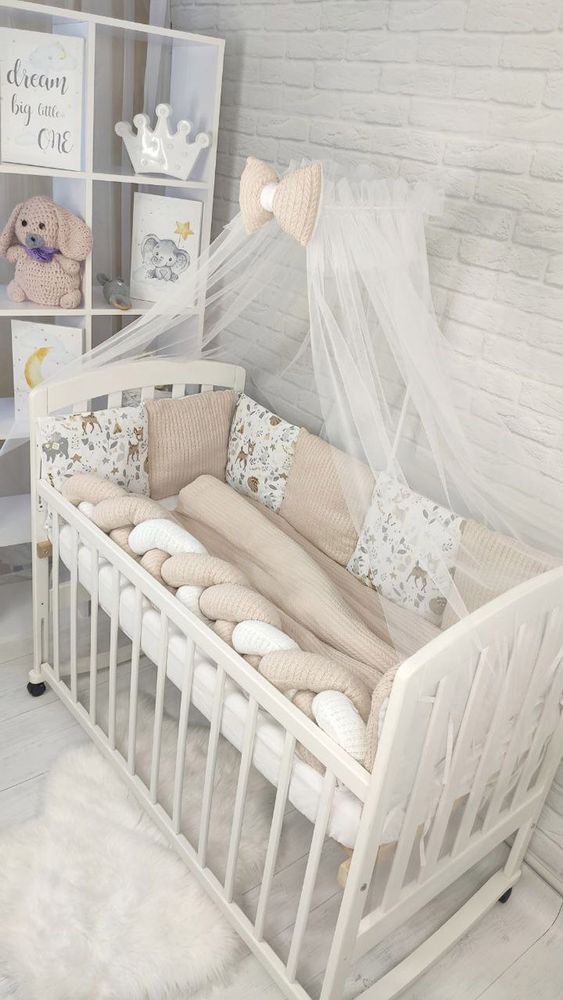 Спальний комплект в ліжечко для новонароджених з балдахіном та бортиками В'язка Піке Оленята
