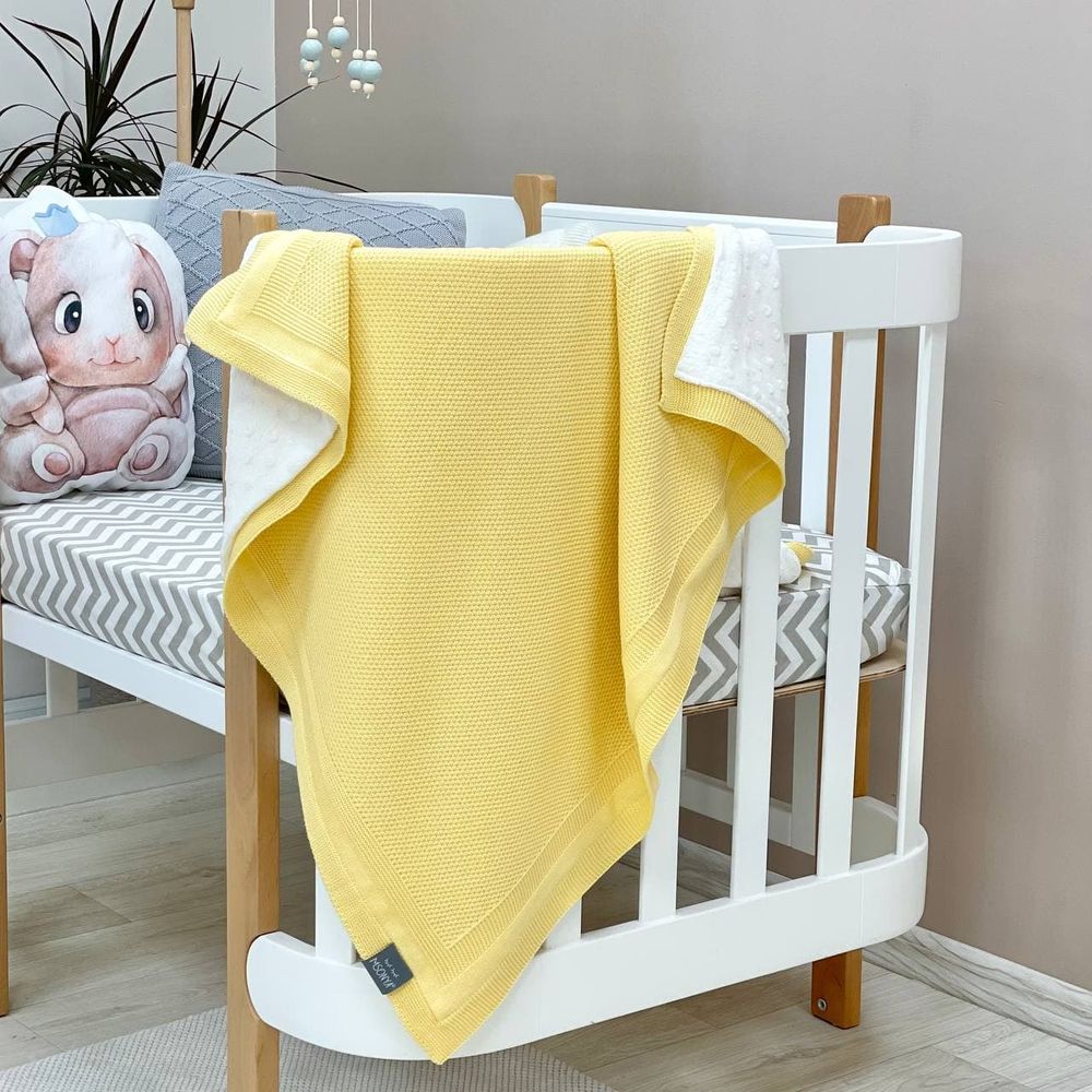 Двосторонній теплий в'язаний плед для малюків та новонароджених у ліжечко або коляску жовтий