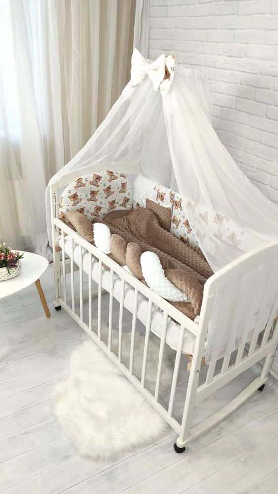 Комплект в детскую кроватку с балдахином Мишки Минки, с балдахином