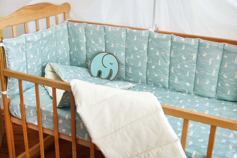 Льон дитячий постільний комплект в ліжечко