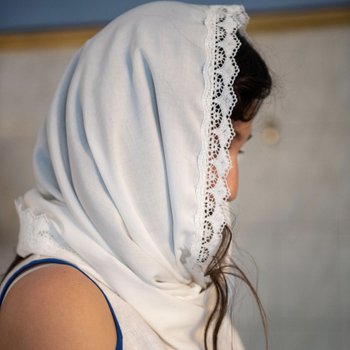 Церковный платок-хомут на голову в церковь Versailles 45х75 см