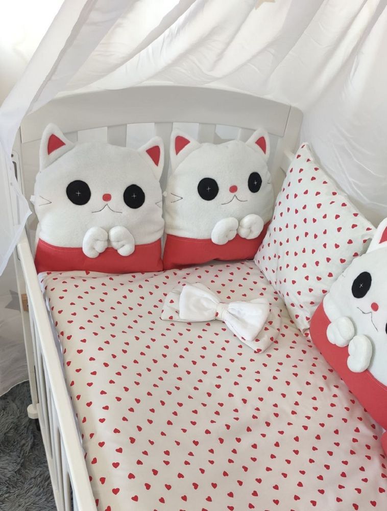 Постельное белье в кроватку для новорожденного с бортиками и балдахином Kitty терракот